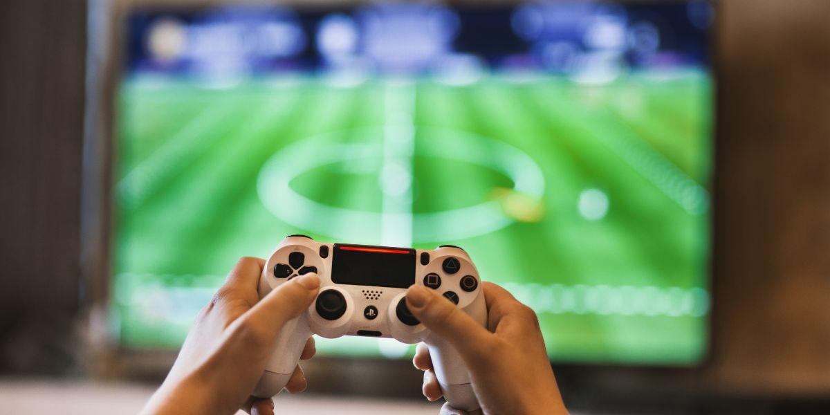 Construindo realidades: como os jogos online reinventam a arquitetura moderna